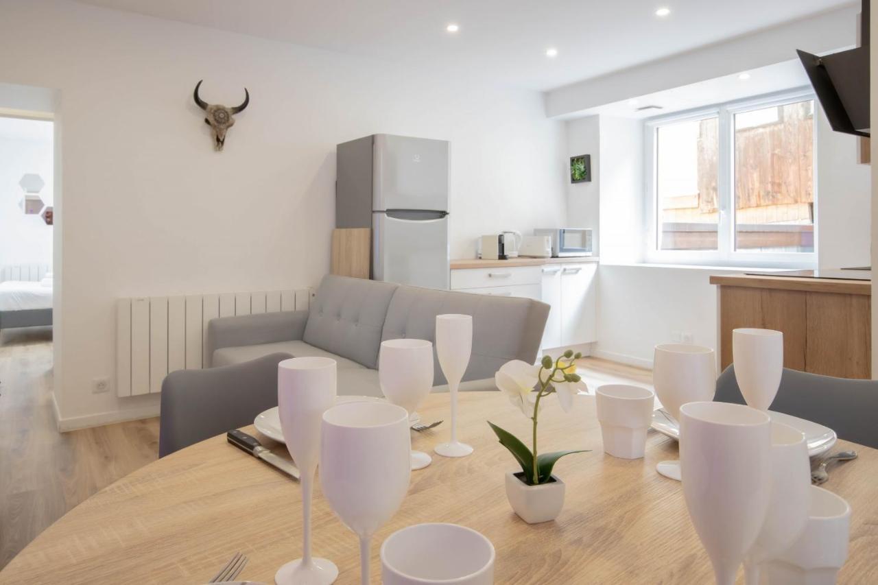 Cosmo Ideal Famille Rue Carnot Annecy Extérieur photo