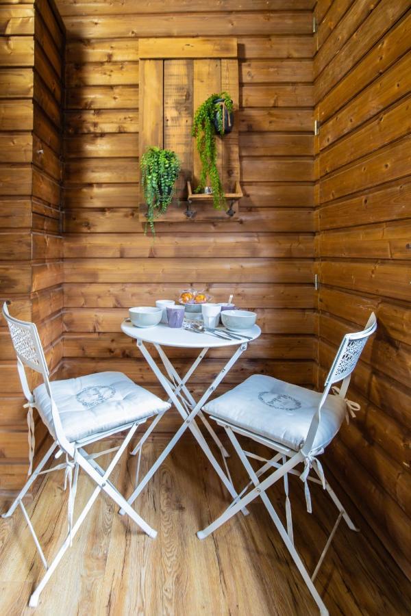 Cosmo Ideal Famille Rue Carnot Annecy Extérieur photo
